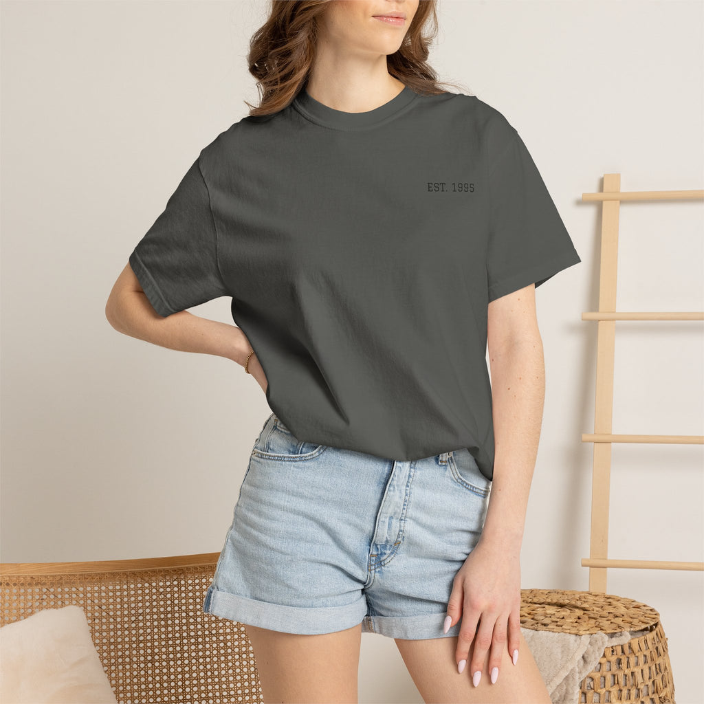 Coastal Harmony Surf T-Shirt – Vintage Wave & Sunset Graphic (Est. 1995)