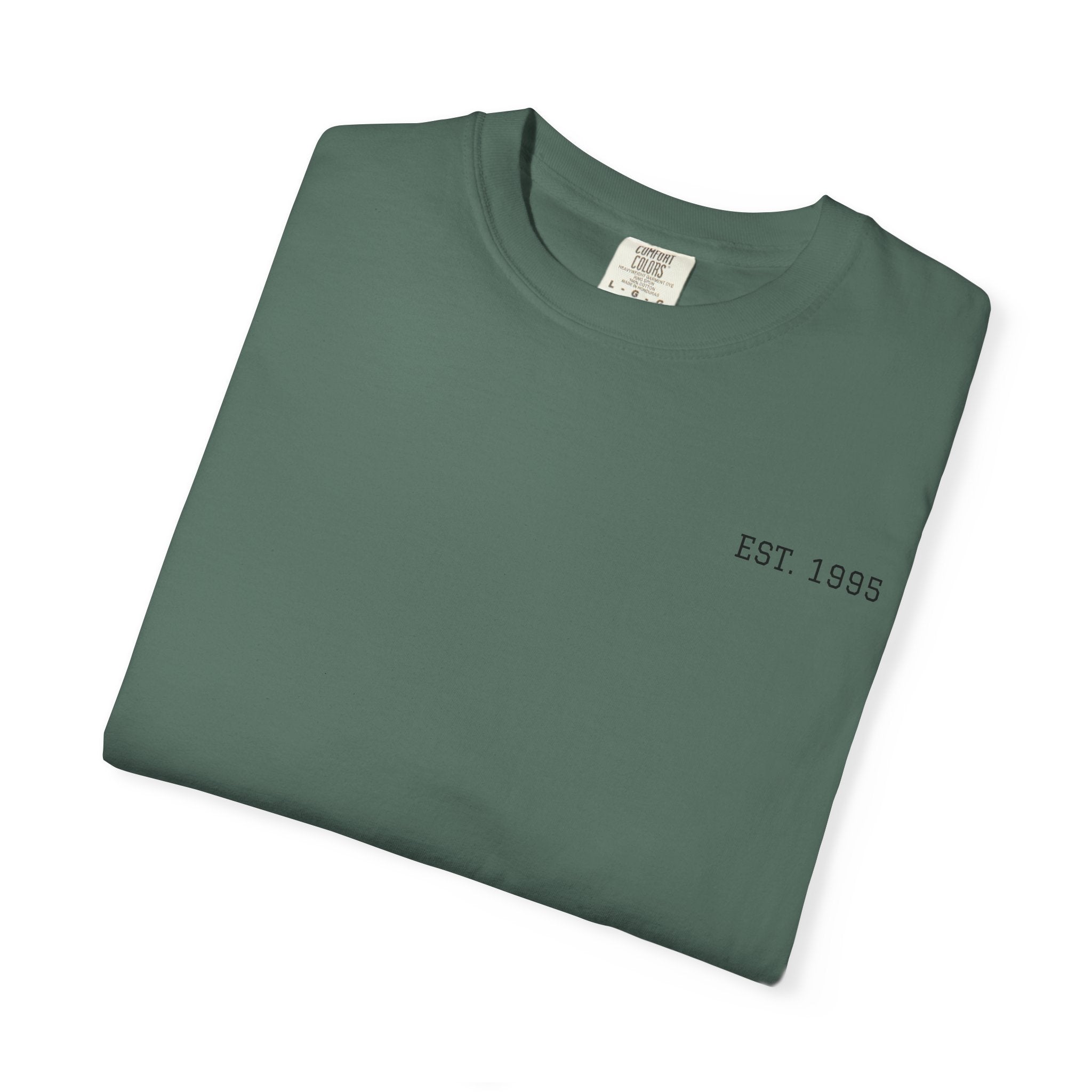 Coastal Harmony Surf T-Shirt – Vintage Wave & Sunset Graphic (Est. 1995)