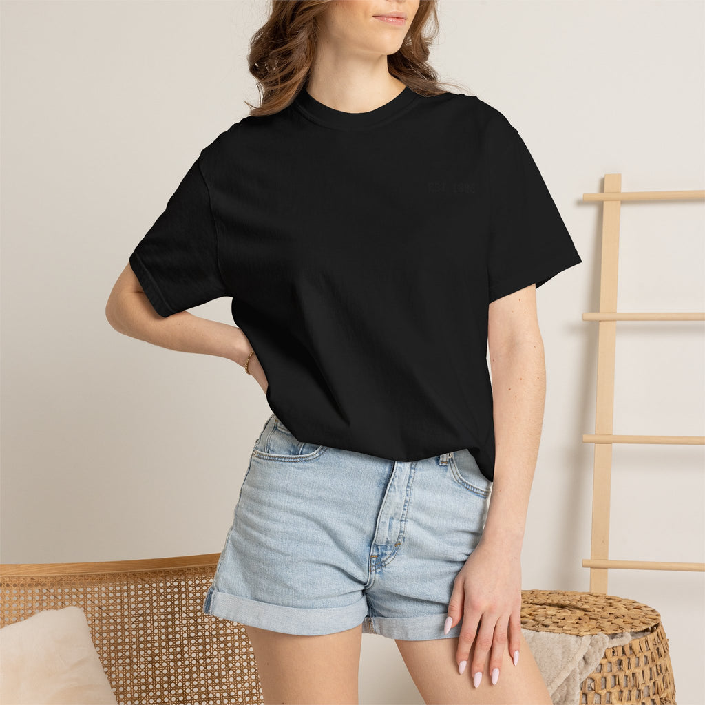 Coastal Harmony Surf T-Shirt – Vintage Wave & Sunset Graphic (Est. 1995)