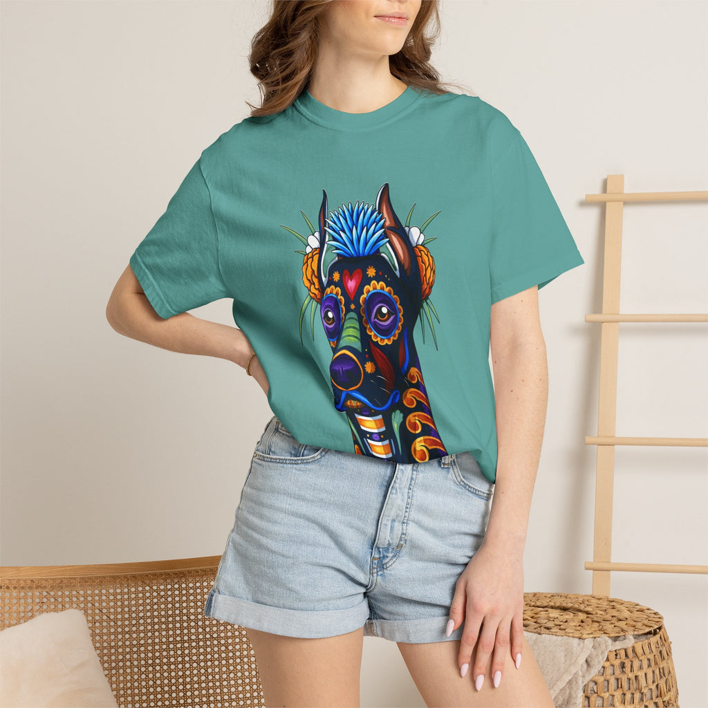 Doberman Día de los Muertos Graphic T-Shirt