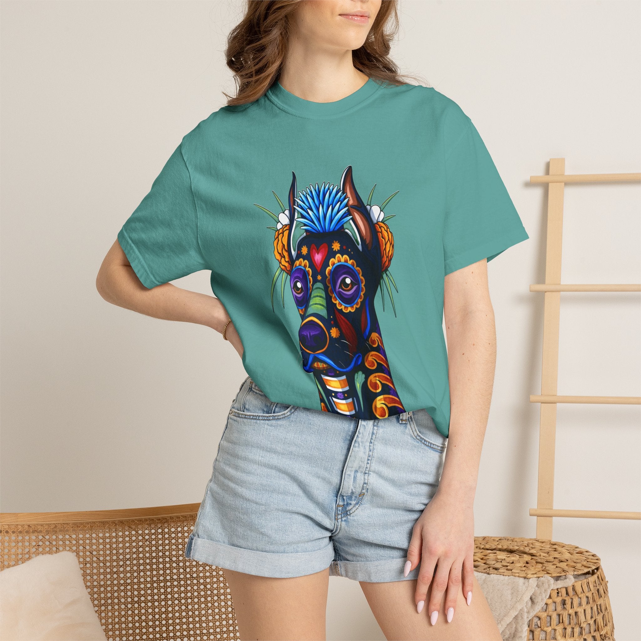 Doberman Día de los Muertos Graphic T-Shirt
