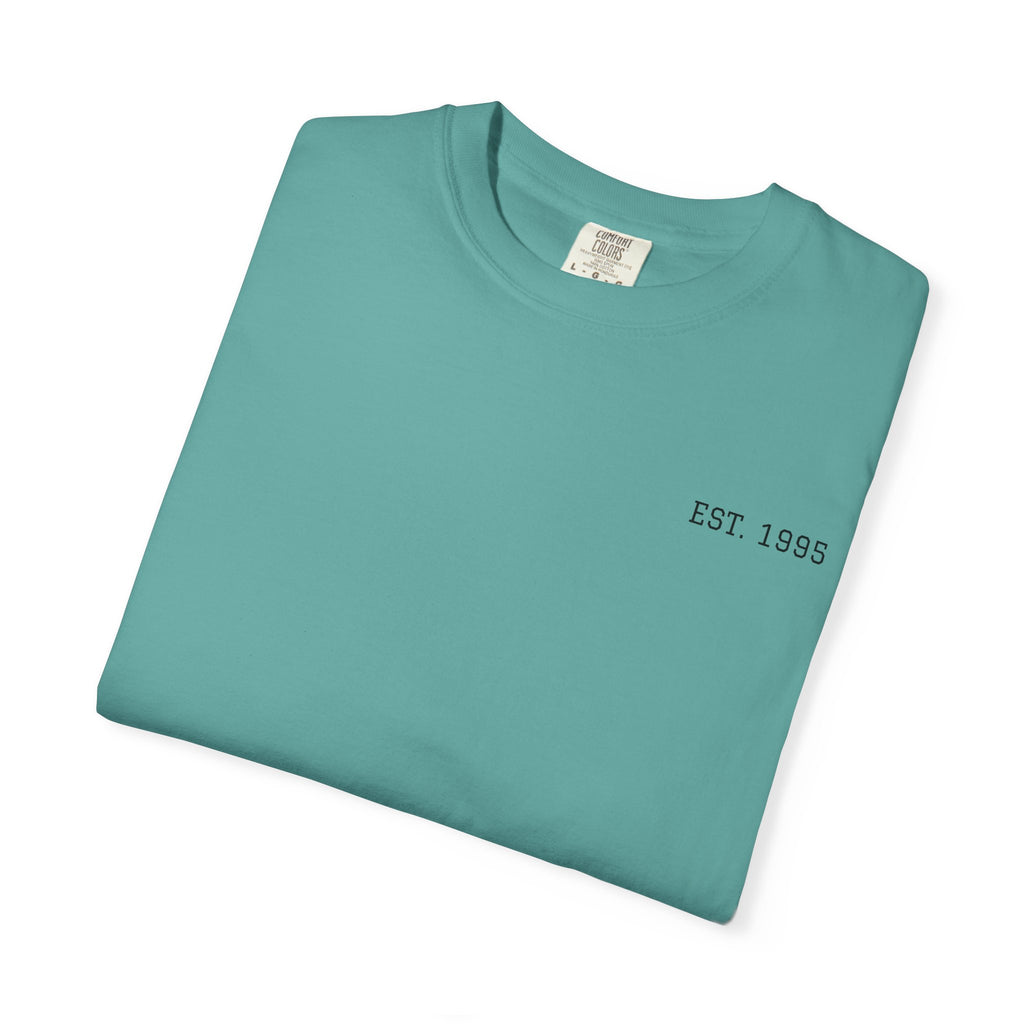Coastal Harmony Surf T-Shirt – Vintage Wave & Sunset Graphic (Est. 1995)
